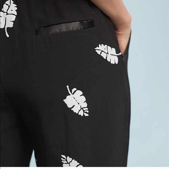 Capulet NWT NEW Anthropologie Leaf Printed Pants - Picture 2 of 3